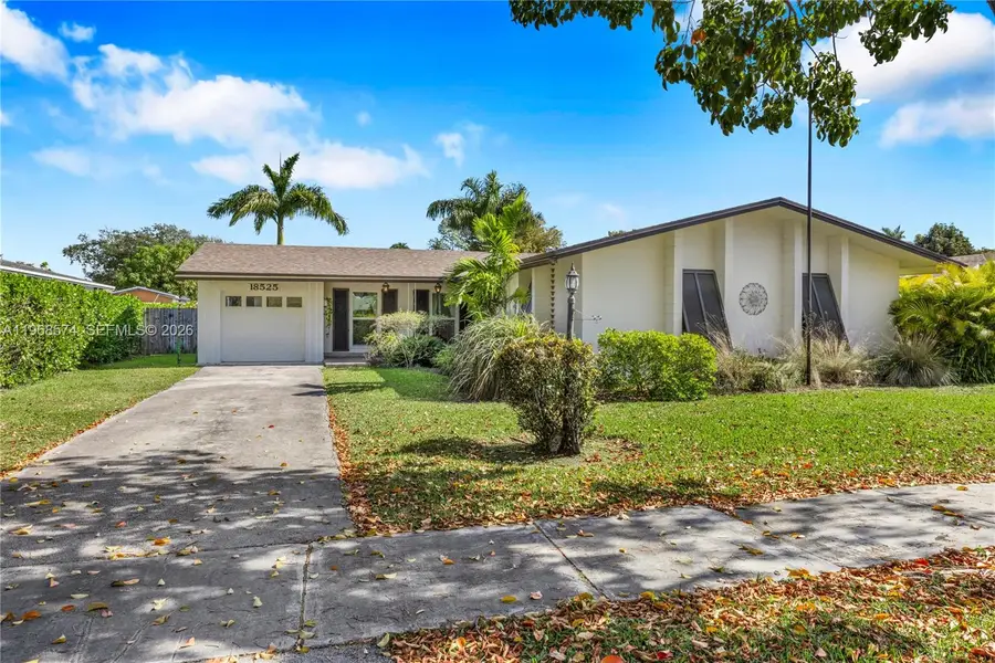 18525 SW 90th Ct, Cutler Bay, FL 33157 - #3