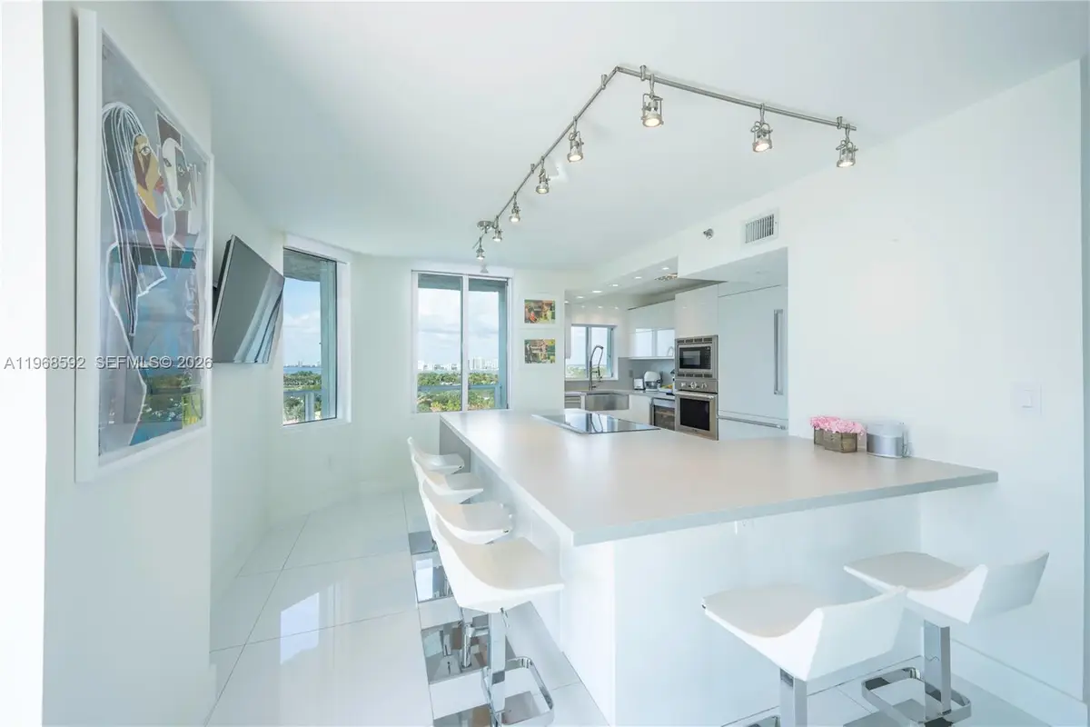 5900 Collins Ave #1401, Miami Beach, FL 33140 - #1