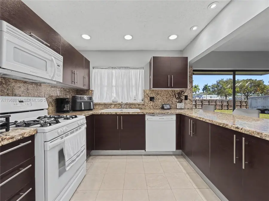10491 SW 122nd Ct, Miami, FL 33186 - #2