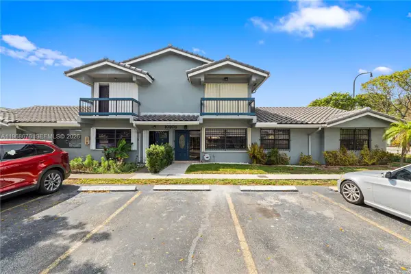 10908 NW 7th St #403, Miami, FL 33172