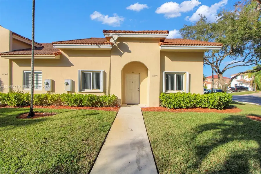 21500 SW 87th Ct, Cutler Bay, FL 33189 - #2