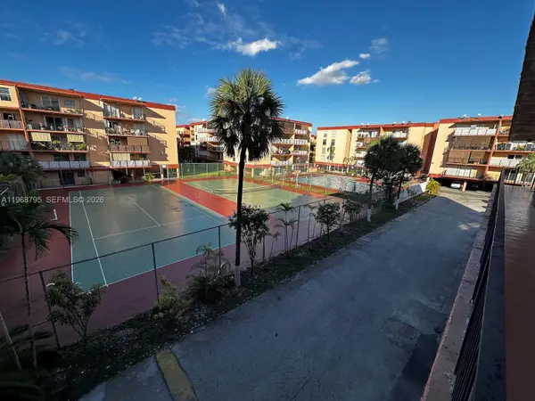 1990 W 56th St #1203, Hialeah, FL 33012