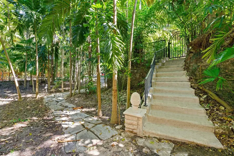 4140 Bonita Ave, Miami, FL 33133 - #3