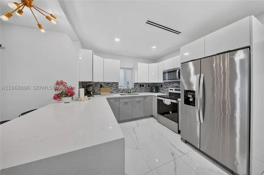 231 NW 44th St, Miami, FL 33127 - #3