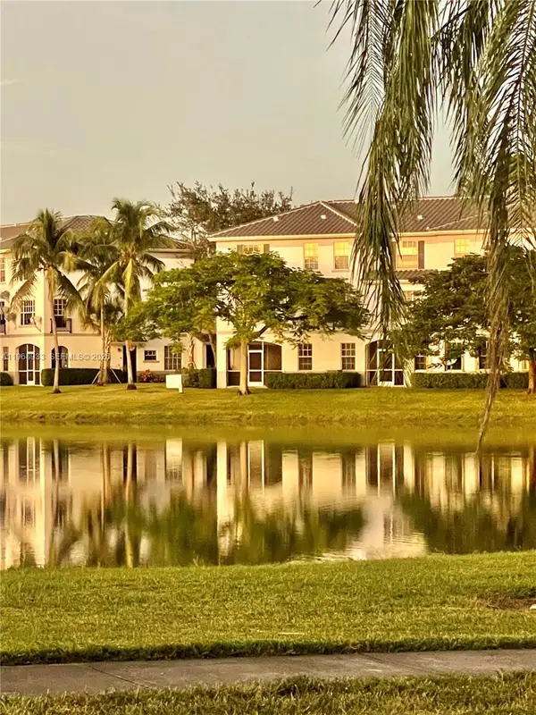 745 SW 148th Ave #815, Sunrise, FL 33325