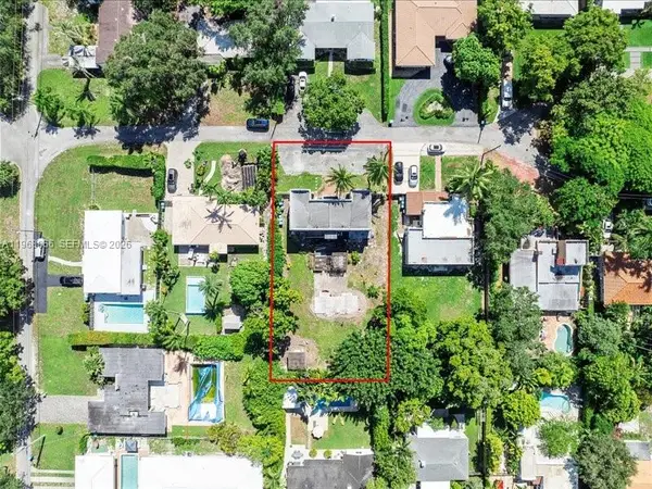 11402 NE 8th Ct, Biscayne Park, FL 33161