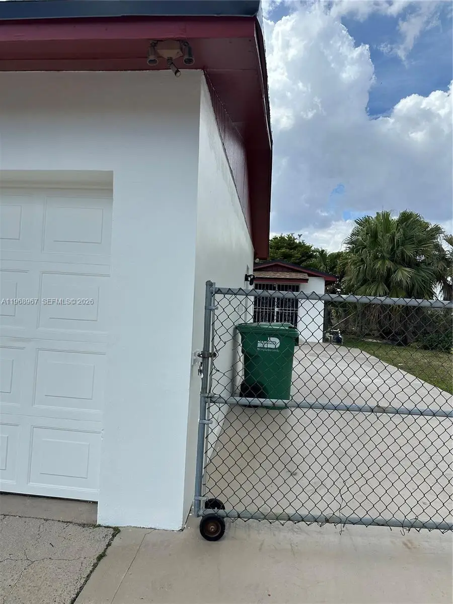 15200 SW 109 Ave, Miami, FL 33157 - #3