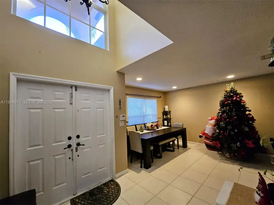 14070 S Forest Oak Cir, Davie, FL 33325 - #2