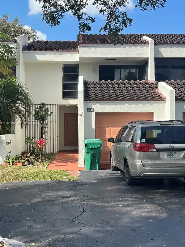 6548 Racquet Club Dr #89, Lauderhill, FL 33319