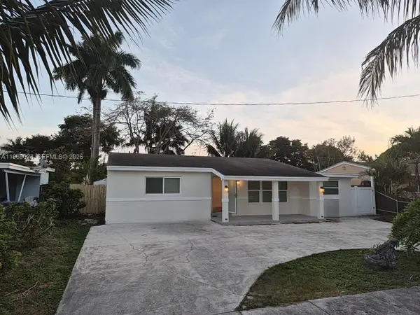 Address Withheld By Seller, Hollywood, FL 33021
