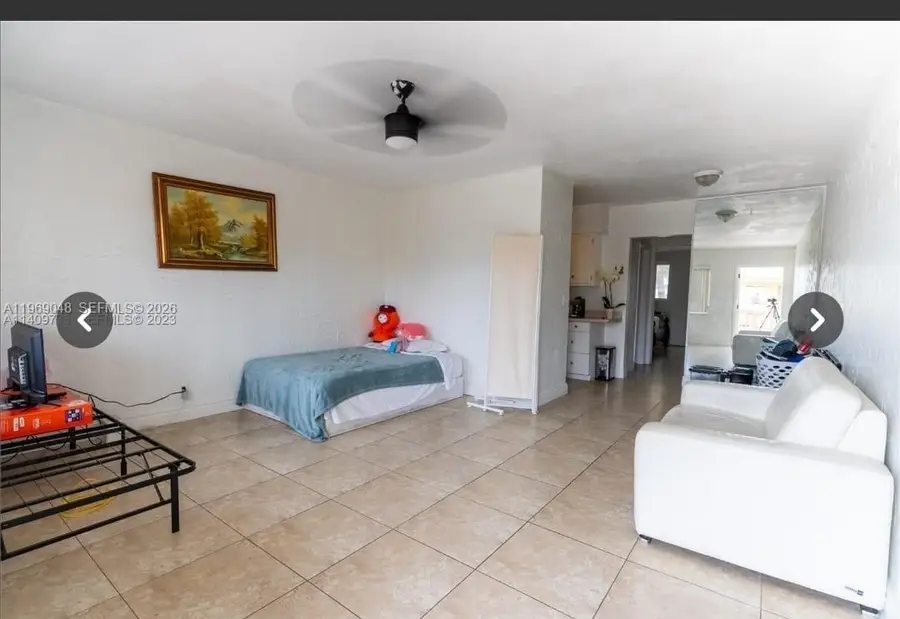 280 SW 11th Ave #16, Hallandale Beach, FL 33009 - #3