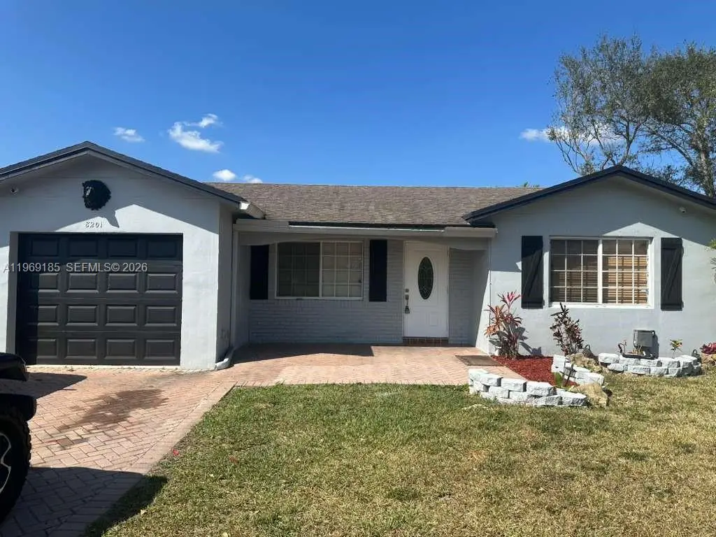 8201 NW 105th Ave, Tamarac, FL 33321 - #1
