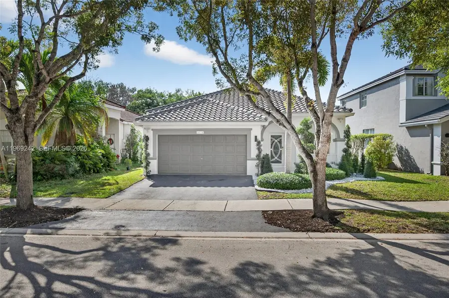 4115 Sabal Ridge Cir, Weston, FL 33331 - #2