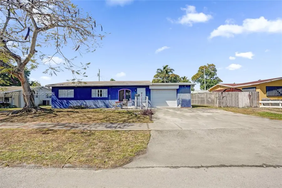 1931 NE 2nd Ave, Pompano Beach, FL 33060 - #2