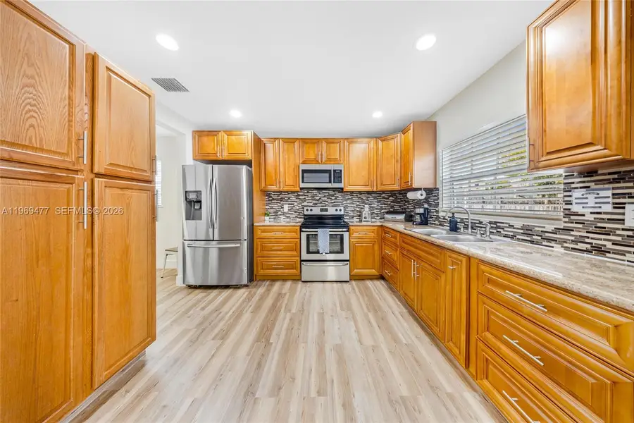 7949 Panama St, Miramar, FL 33023 - #3