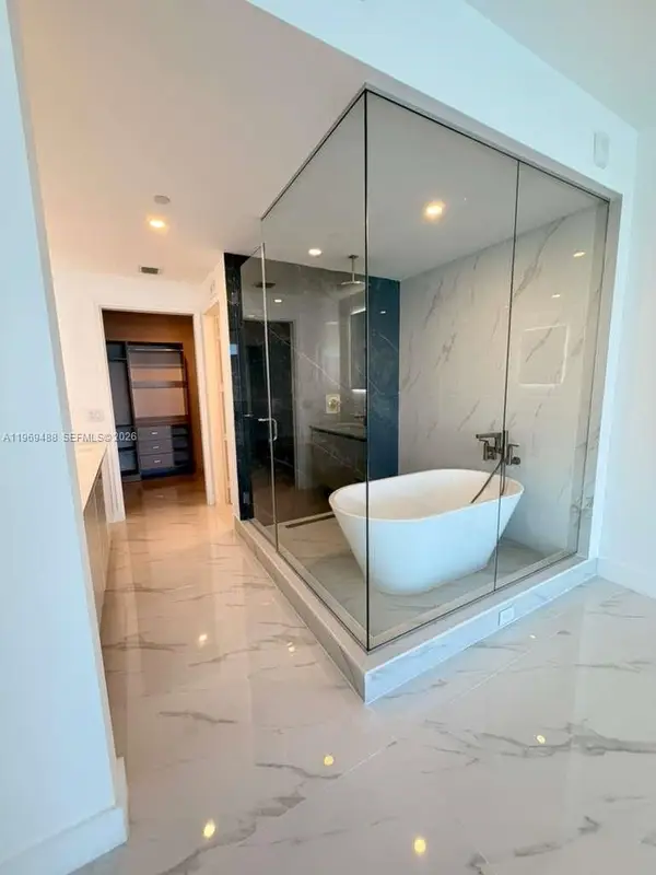 700 NE 24th St #1103, Miami, FL 33137