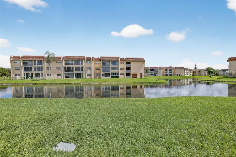8951 Sunrise Lakes Blvd #105, Sunrise, FL 33322 - #2