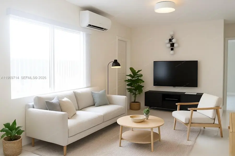 612 NW 10th Ter, Fort Lauderdale, FL 33311 - #3