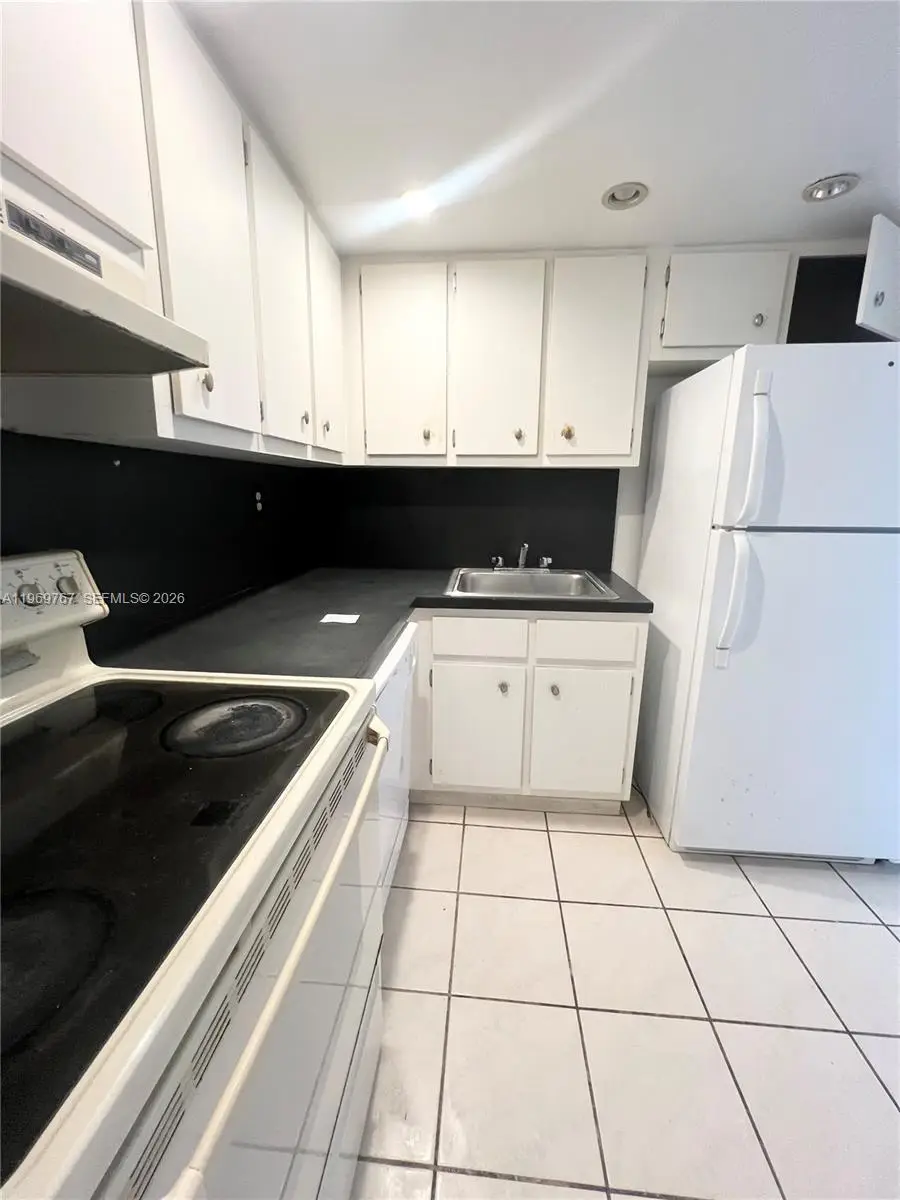 6937 Bay Dr #210, Miami Beach, FL 33141 - #2