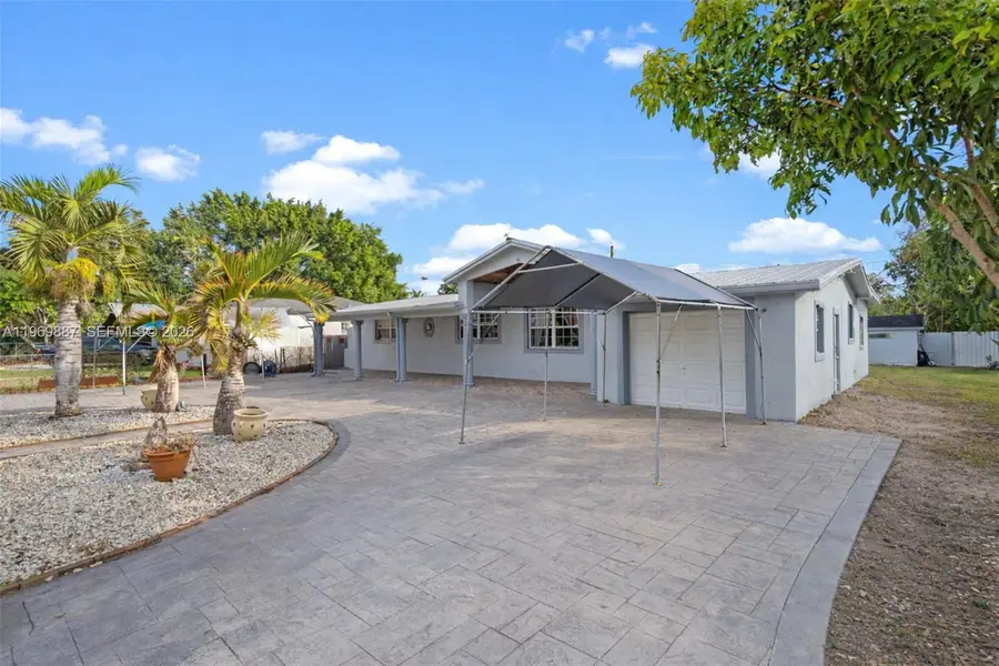 330 NW 13th St, Homestead, FL 33030 - #2