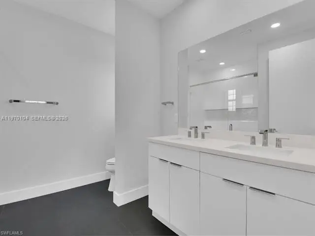 834/836 Motel St E, Lehigh Acres, FL 33974 - #3