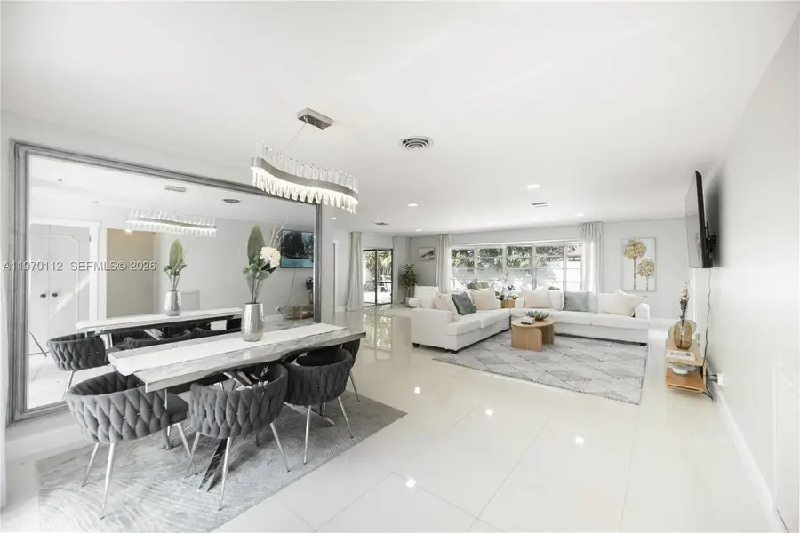 2121 NE 62nd St, Fort Lauderdale, FL 33308 - #2