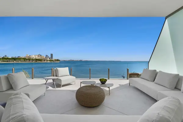 5 Grove Isle Drive #M204, Coconut Grove, FL 33133