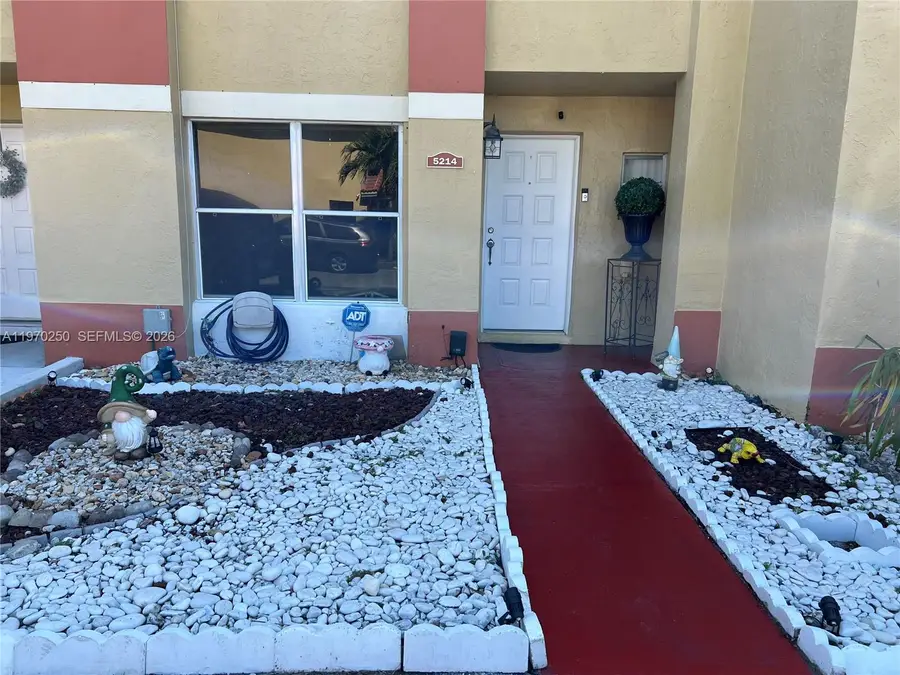 5214 NW 190th St, Miami Gardens, FL 33055 - #3