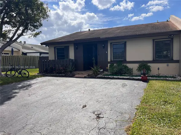 11028 SW 123rd Pl, Miami, FL 33186