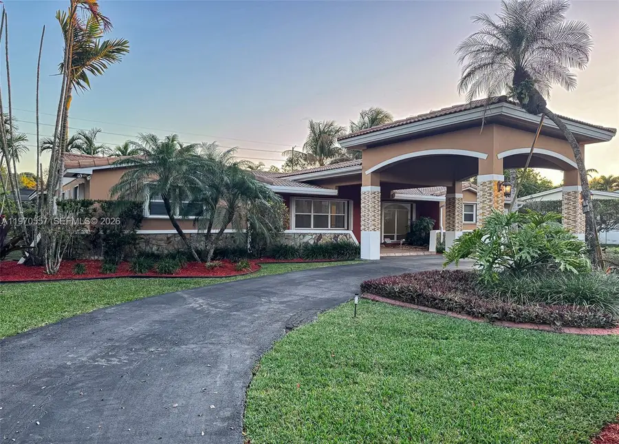 7900 SW 143rd St, Palmetto Bay, FL 33158 - #3