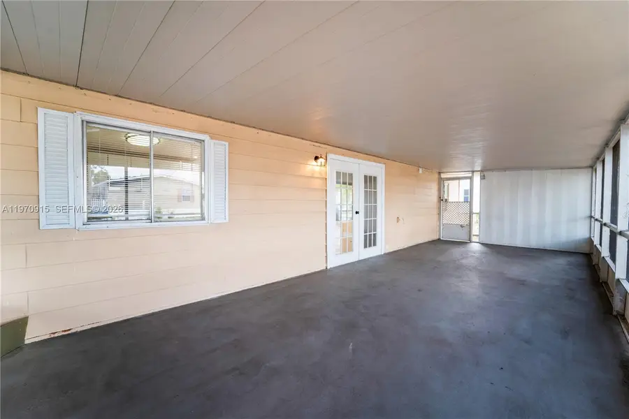 730 NW 214th Ave, Pembroke Pines, FL 33029 - #3