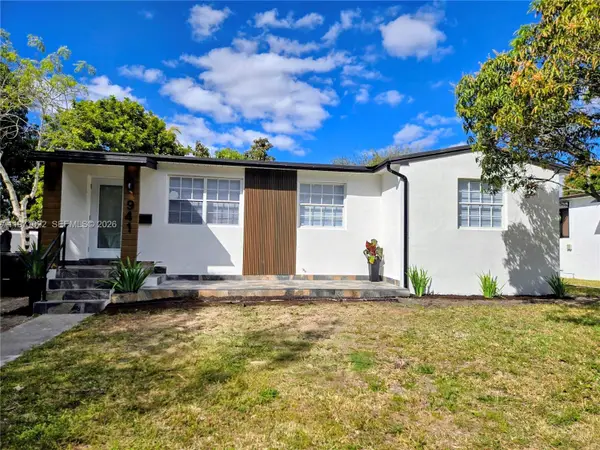 941 NE 154th St, North Miami Beach, FL 33162