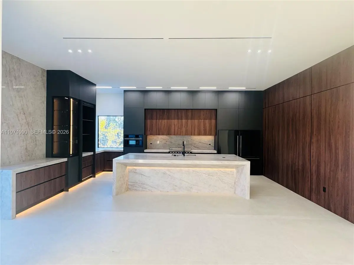 19880 SW 134th Ave, Miami, FL 33177 - #1