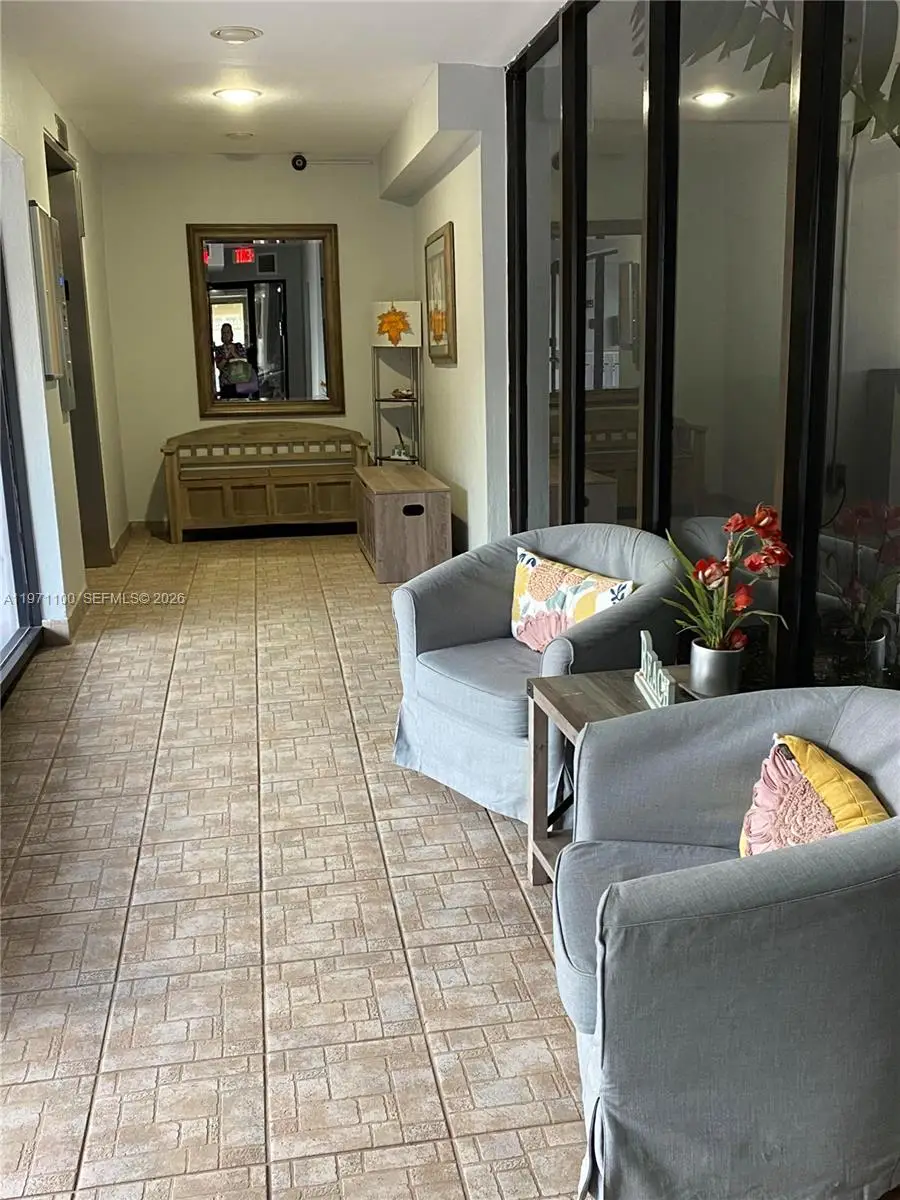 Address Withheld By Seller, Miami Beach, FL 33141 - #3