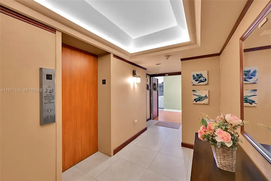 936 Intracoastal Dr #9H, Fort Lauderdale, FL 33304 - #2