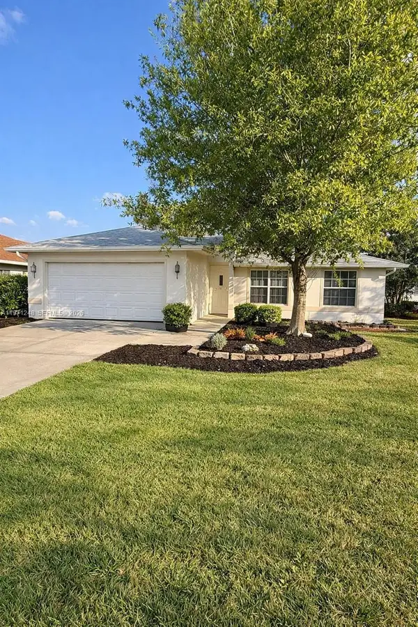 1518 Senior Ct, Lehigh Acres, FL 33971