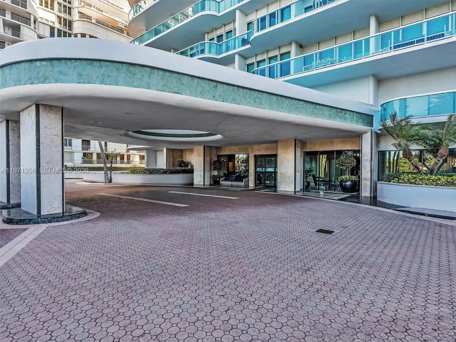 10101 Collins Ave #18C, Bal Harbour, FL 33154 - #2