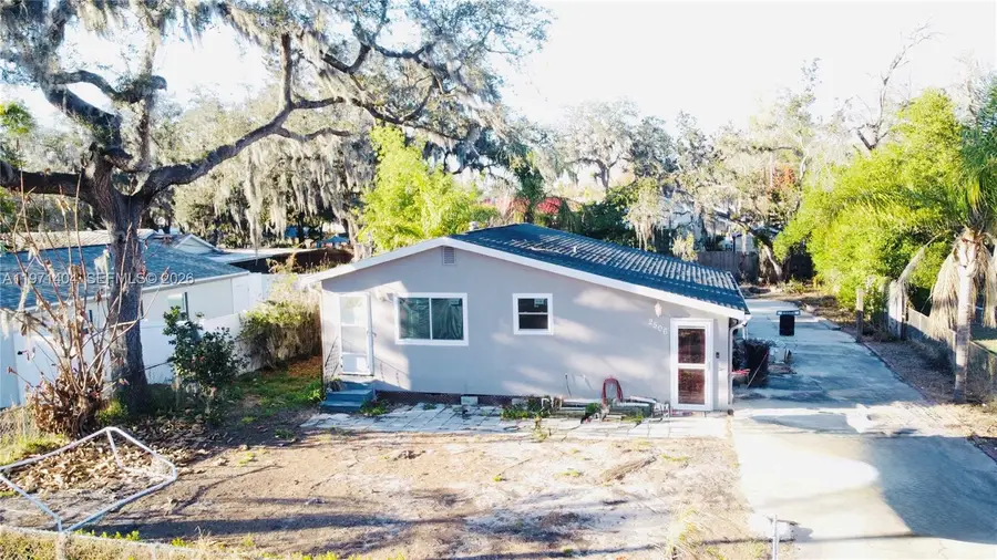 2506 Waver St, Plant City, FL 33563 - #2