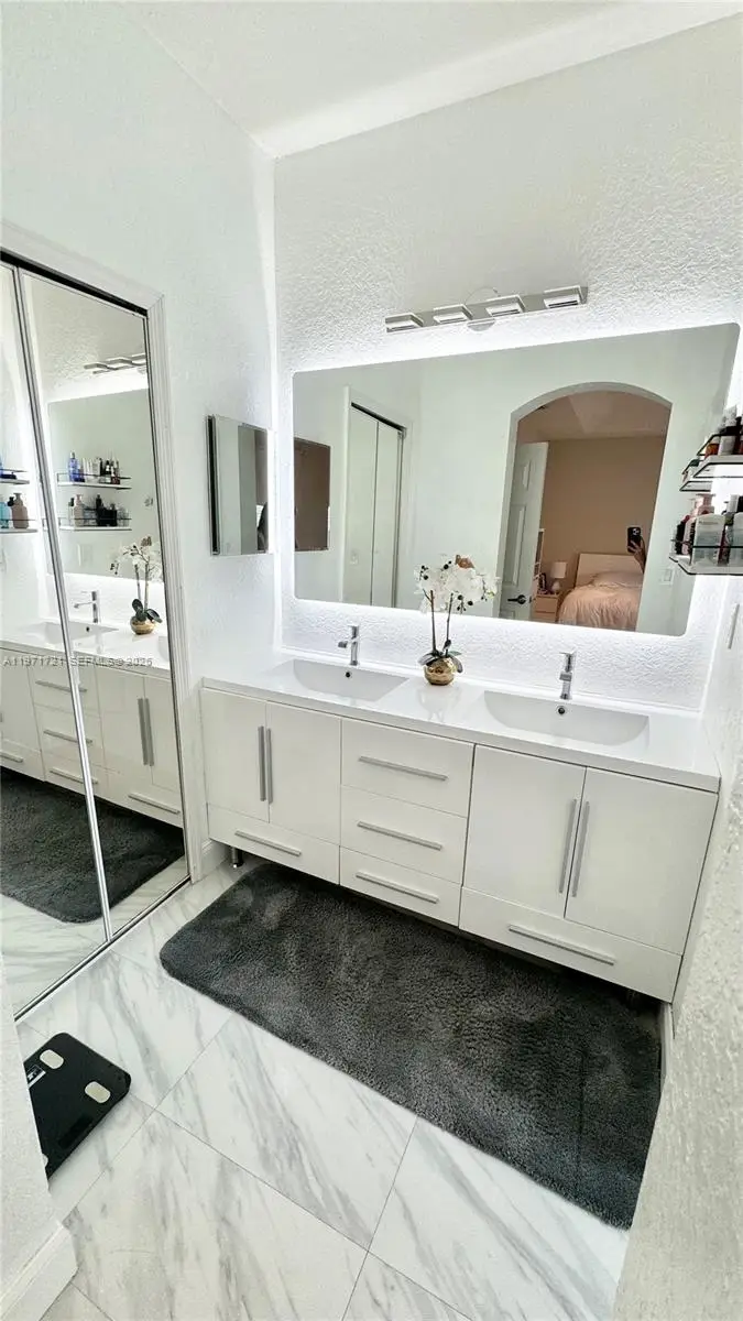 7876 NW 109th Path, Doral, FL 33178 - #3