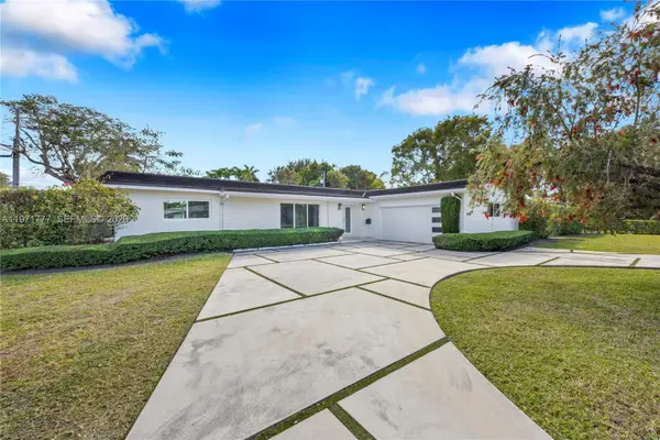 5680 SW 86th St, Miami, FL 33143