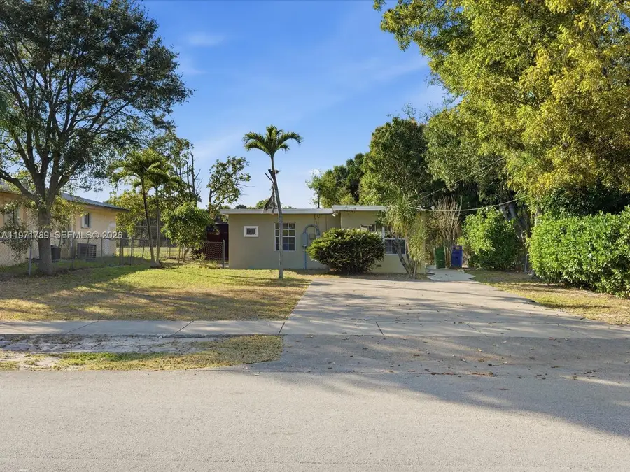 1561 SW 44th Ter, Fort Lauderdale, FL 33317 - #2