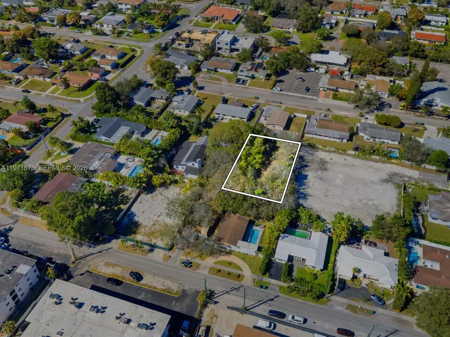 937 B NE 171st Street, North Miami Beach, FL 33162 - #2