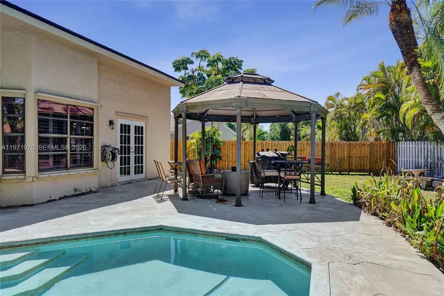 14681 Poplar Hill Ct, Davie, FL 33325 - #2