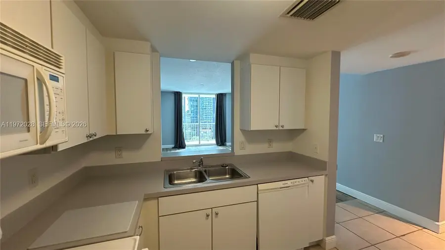 1250 S Miami Ave #1012, Miami, FL 33130 - #3