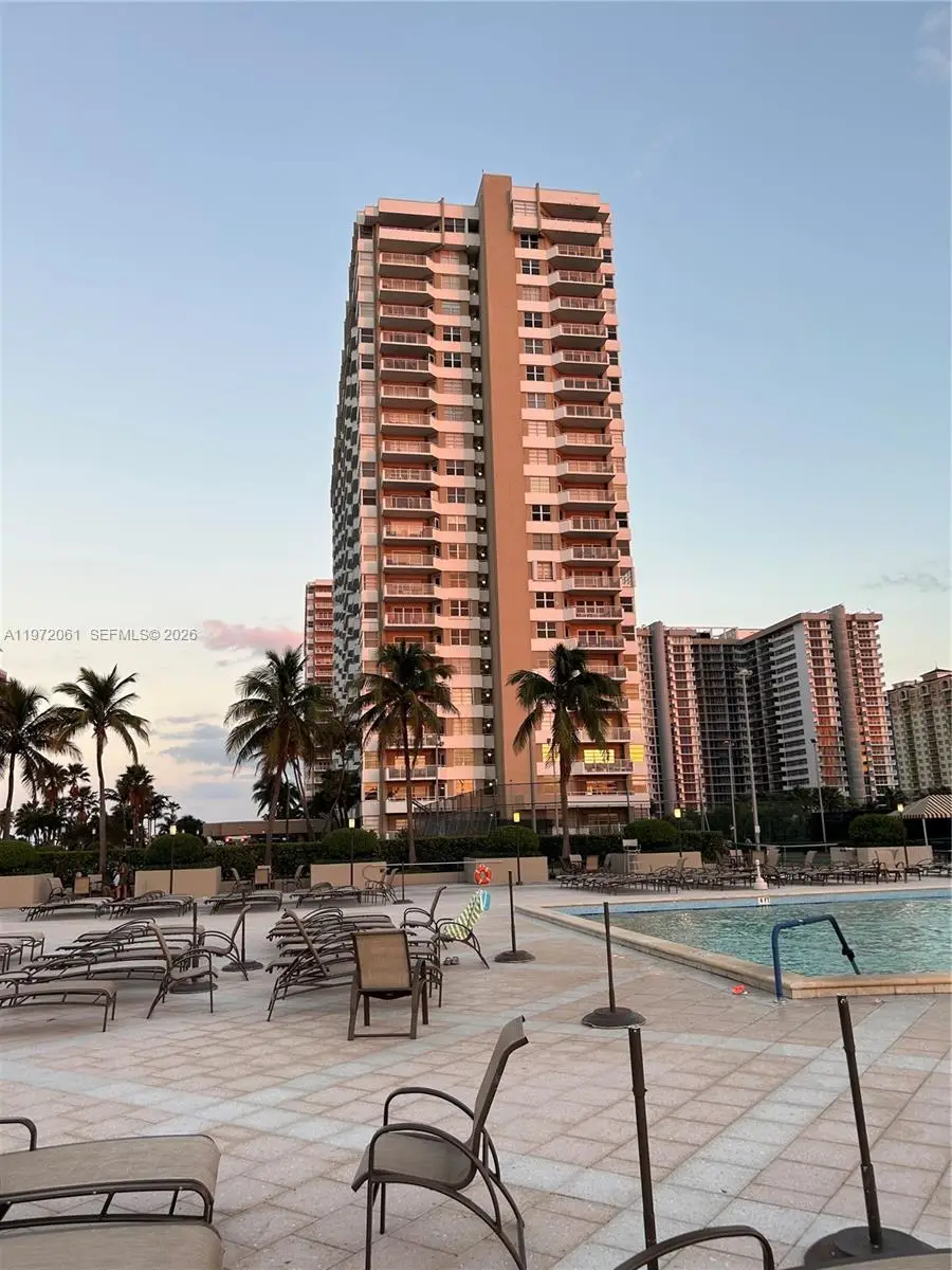 1985 S Ocean Dr #20L, Hallandale Beach, FL 33009 - #1