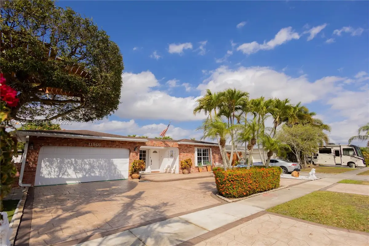 11901 NW 31st Pl, Sunrise, FL 33323 - #1