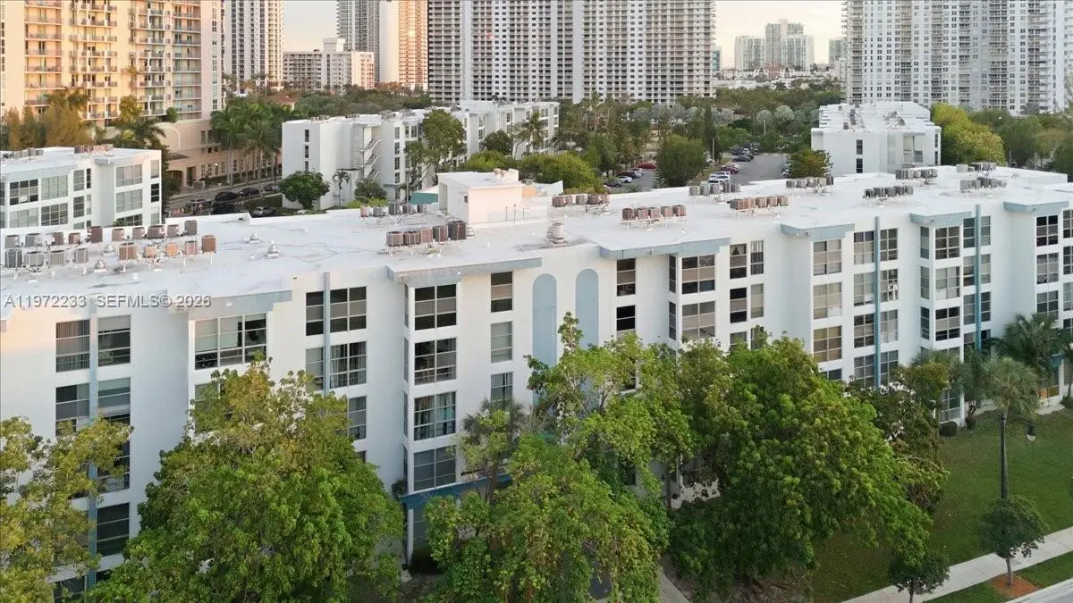200 177th Dr #409, Sunny Isles Beach, FL 33160 - #1