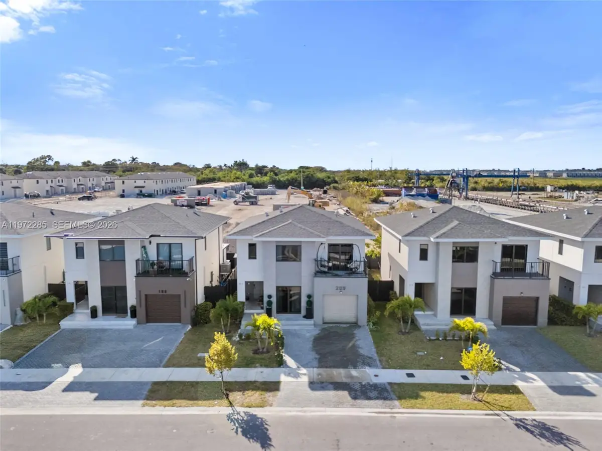 209 NW 13th Pl, Florida City, FL 33034 - #1