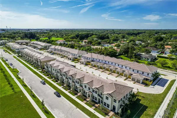 26479 SW 149th Ave, Homestead, FL 33032