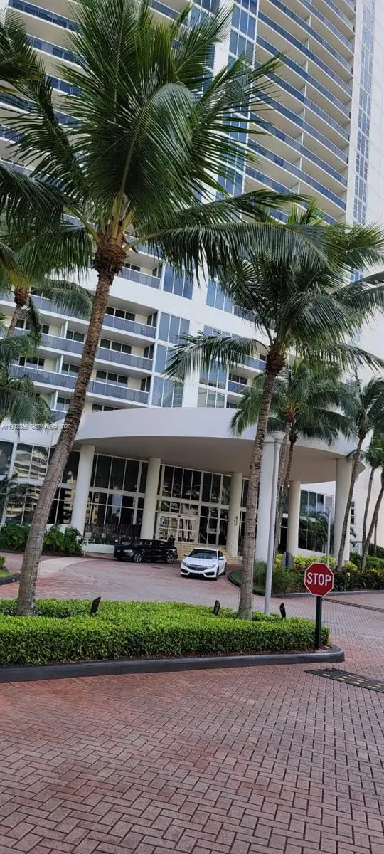 1850 S Ocean Dr #3007, Hallandale Beach, FL 33009 - #3